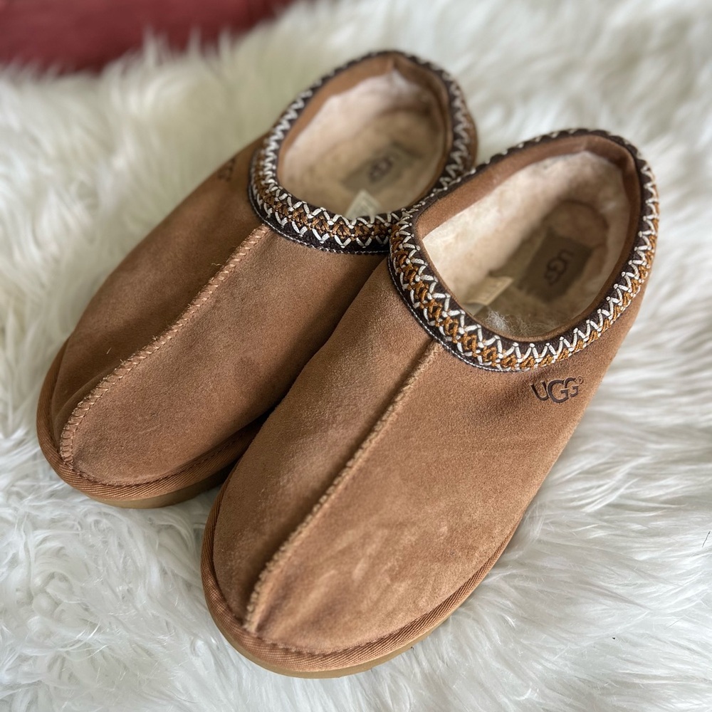 UGG Tasman Suede Slippers size 10 shoes color chestnut